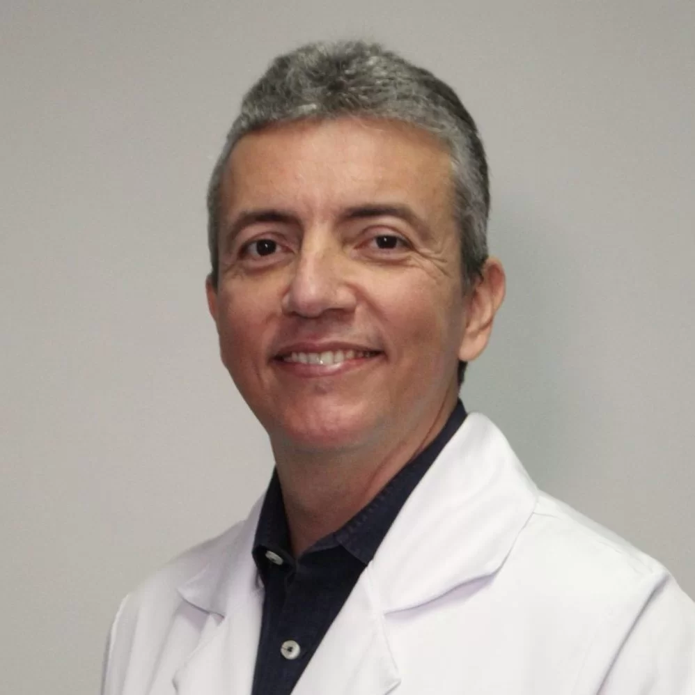 Dr. Leandro Gomes Oliveira