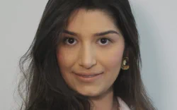 images/equipe/Dra. Cibele Gontijo Lopes.webp